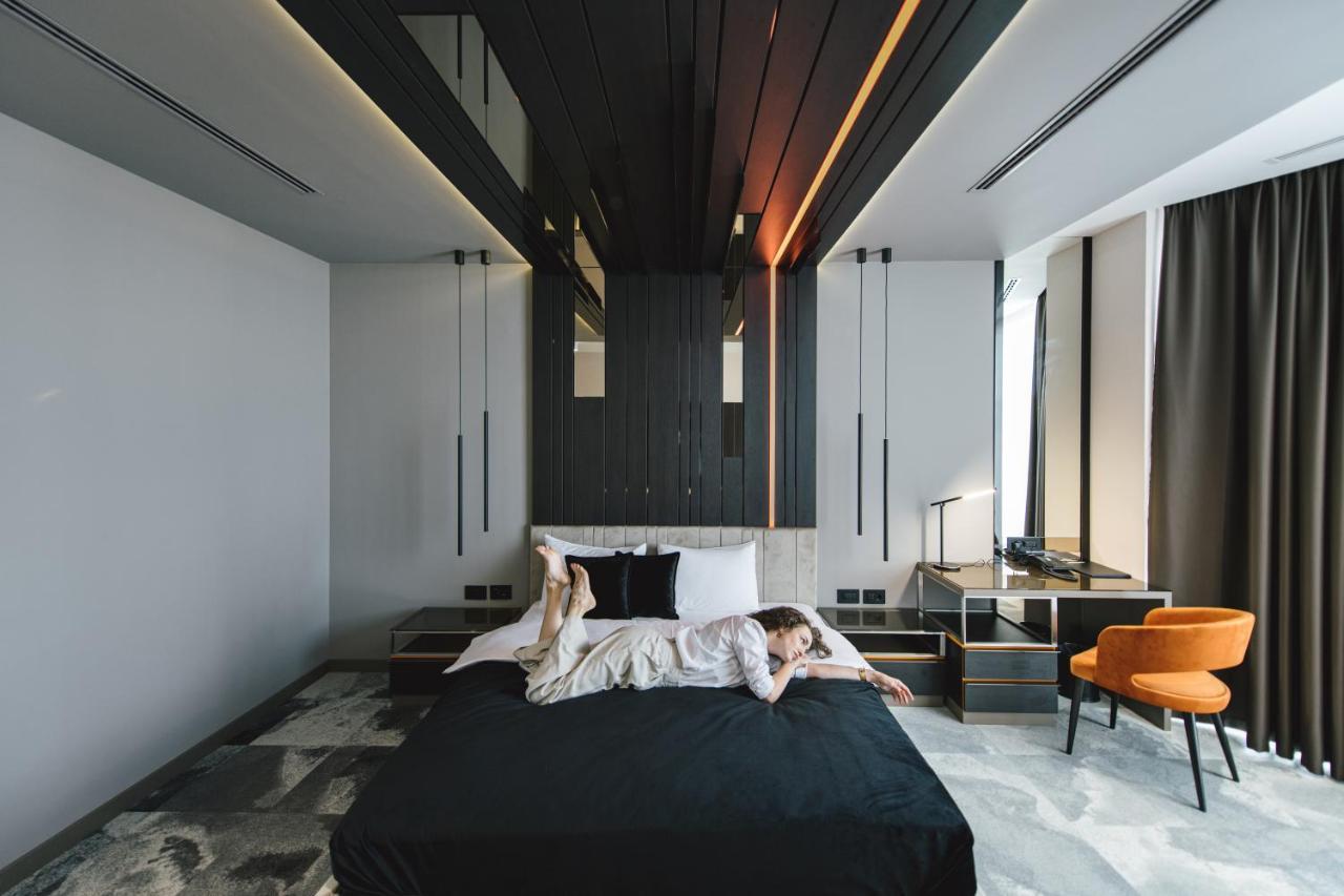 Hotel Zeneva Lux Kragujevac Dış mekan fotoğraf