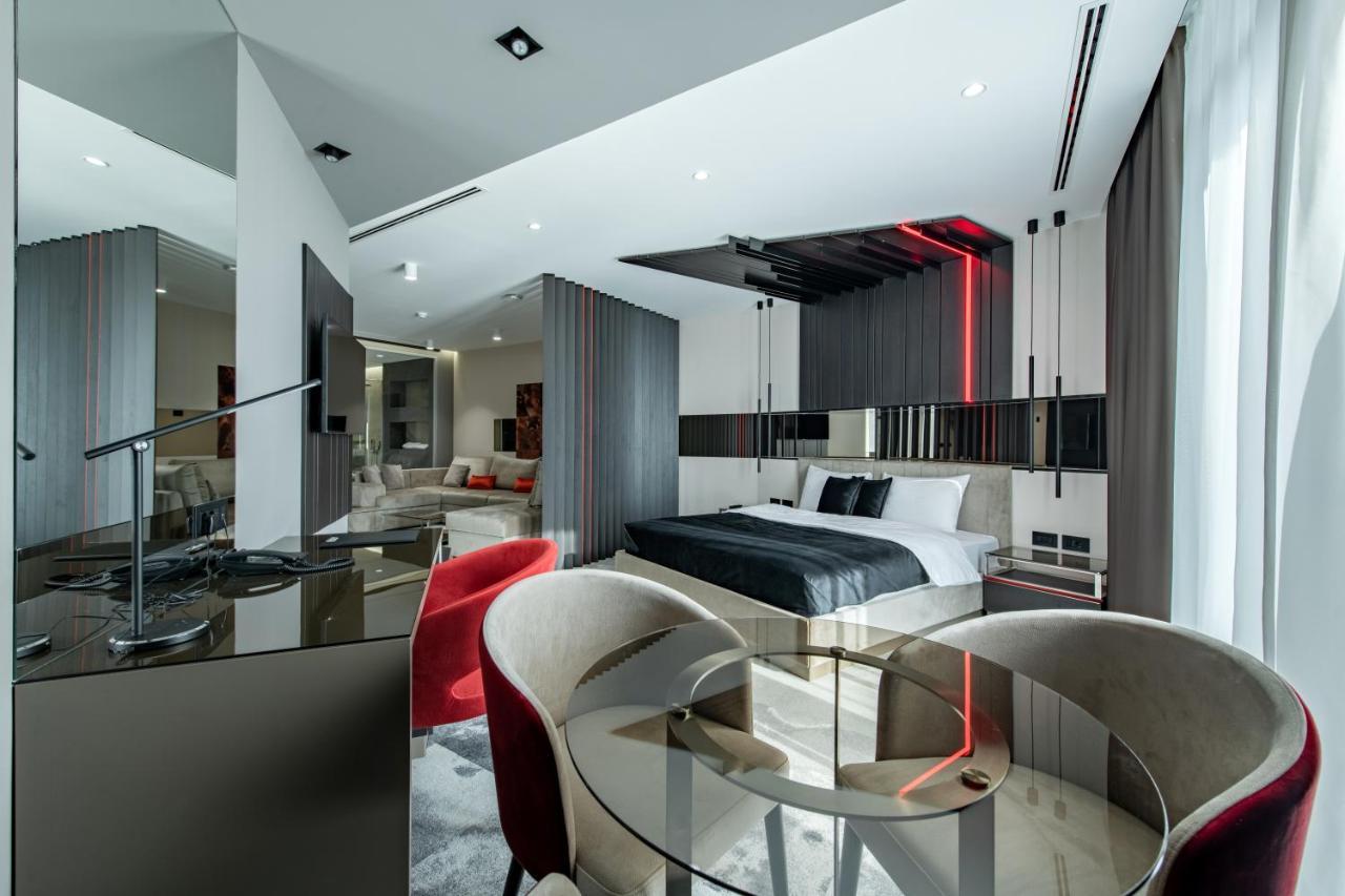 Hotel Zeneva Lux Kragujevac Dış mekan fotoğraf